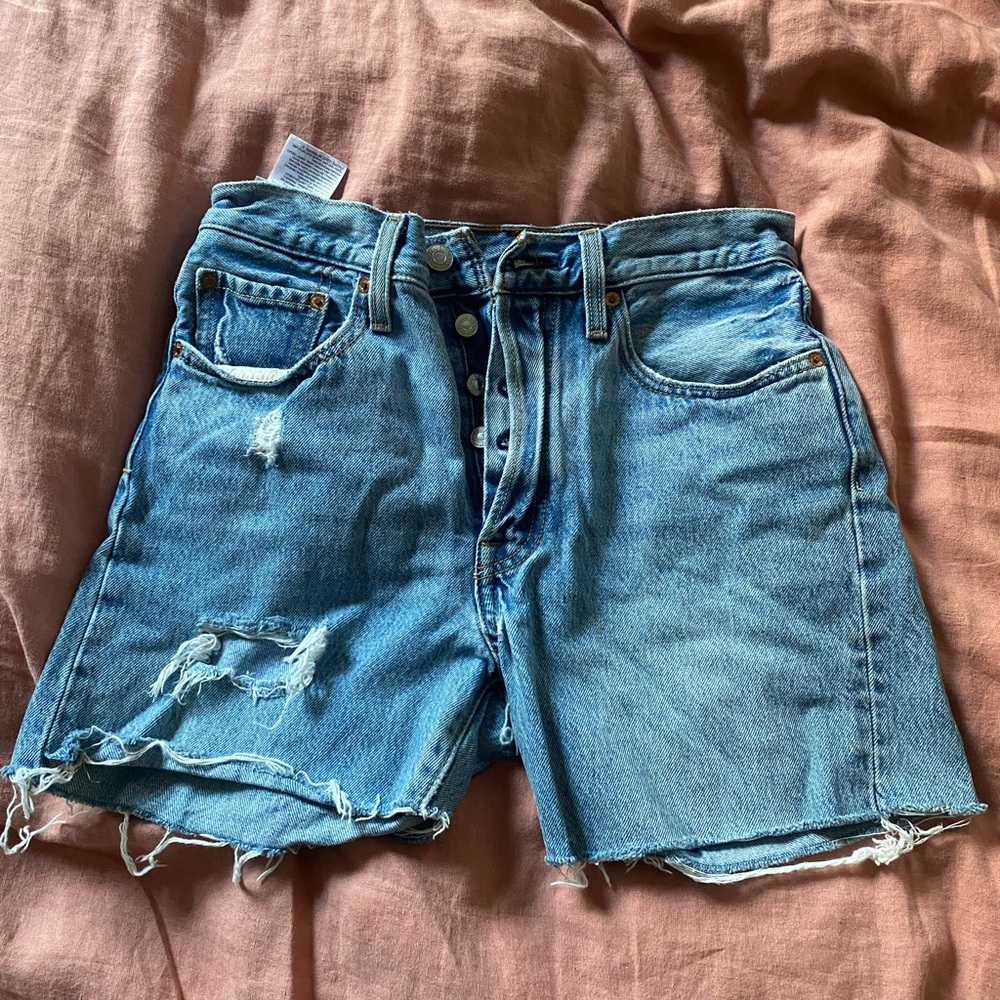 Levi’s shorts
